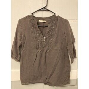 Old Navy V Neck  Dark Gray Top Size XS 3/4 Sleeves Semi Sheer